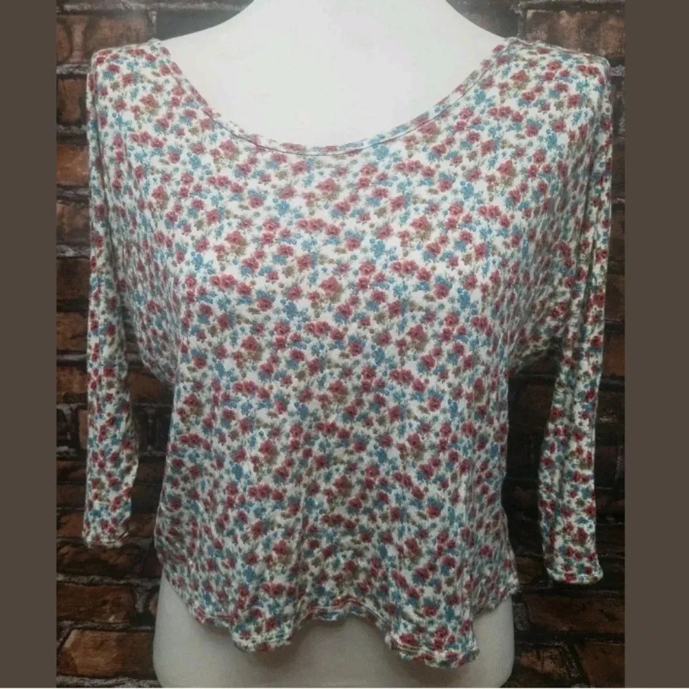 Mind Code Knit Cropped Top Junior Large Cross Back